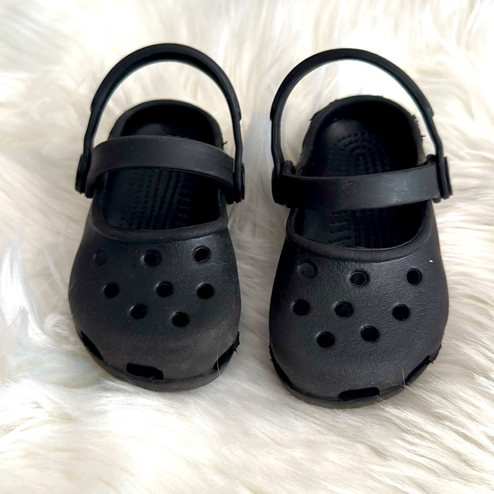 Maryjane Style Crocs Size 4/5